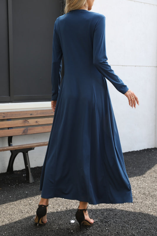 Round Neck Long Sleeve Maxi Dress with Pockets - Classique Collection