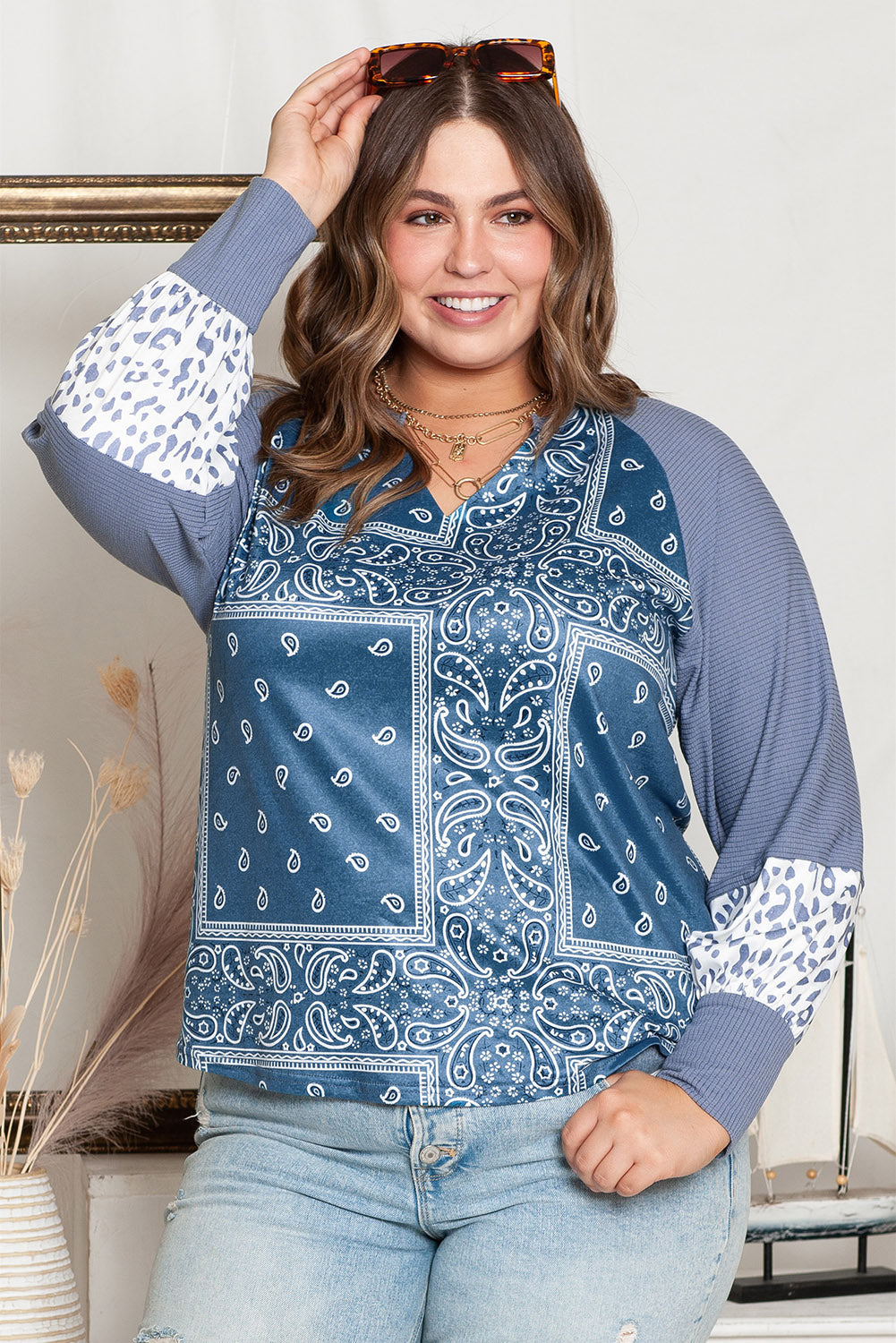 Plus Size V-Neck Printed Raglan Sleeve Blouse - Classique Collection