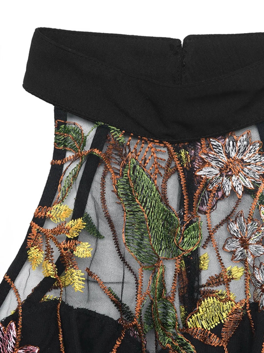 Floral Embroidered Halter Neck Pleated Jumpsuit