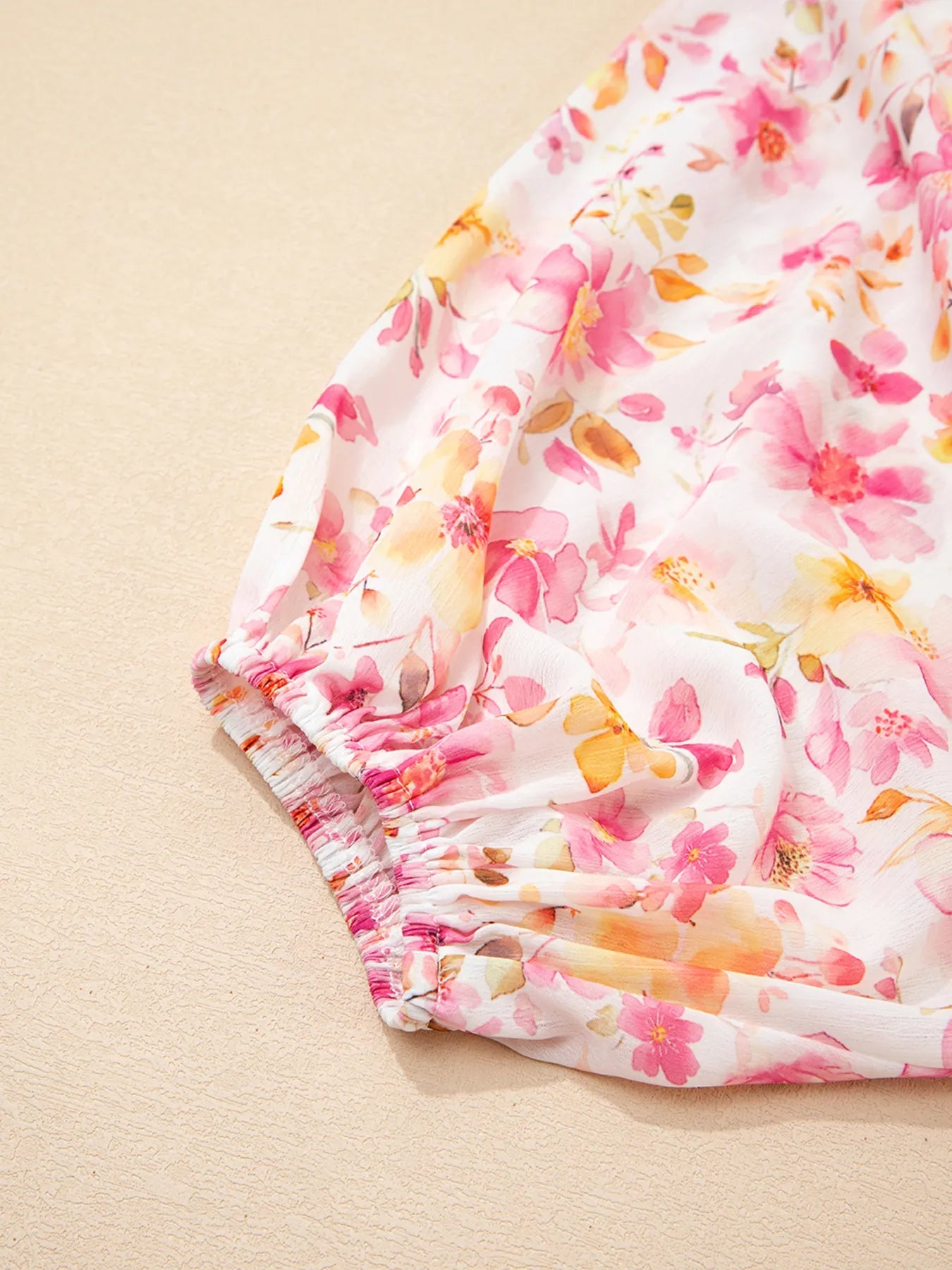 Floral Print Tassel Tie Smocked Puff Sleeve Blouse