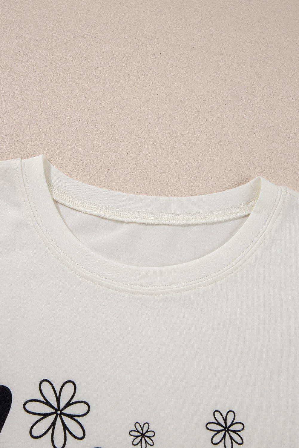 IN MY MOM ERA Round Neck Short Sleeve T-Shirt - ClassiQ