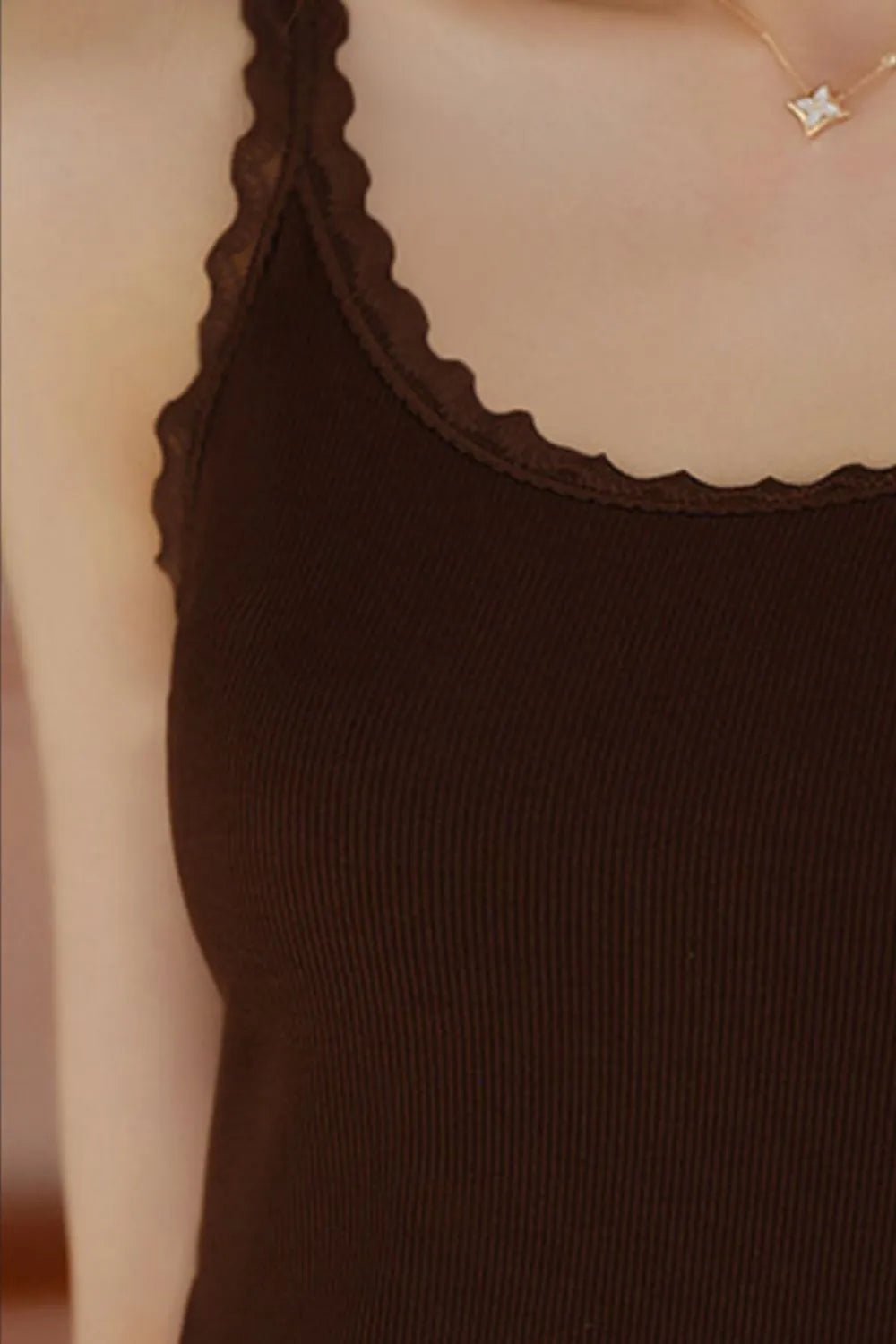 Lace Trim Scoop Neck Cami Top