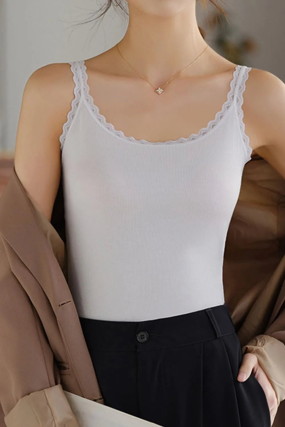 Lace Trim Scoop Neck Cami Top