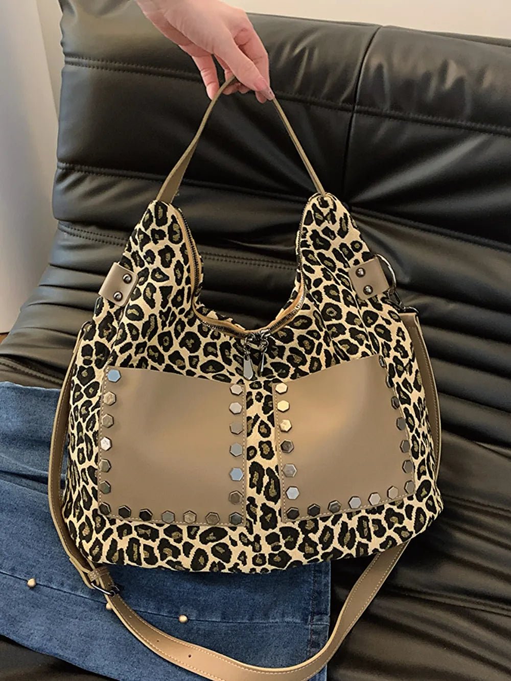 Leopard Polyester Shoulder Bag with ZippersBag