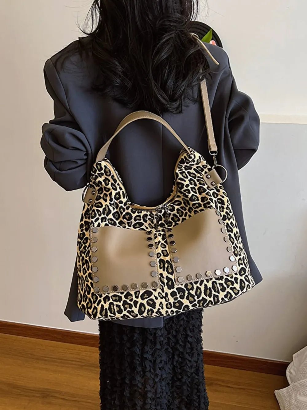 Leopard Polyester Shoulder Bag with ZippersBag