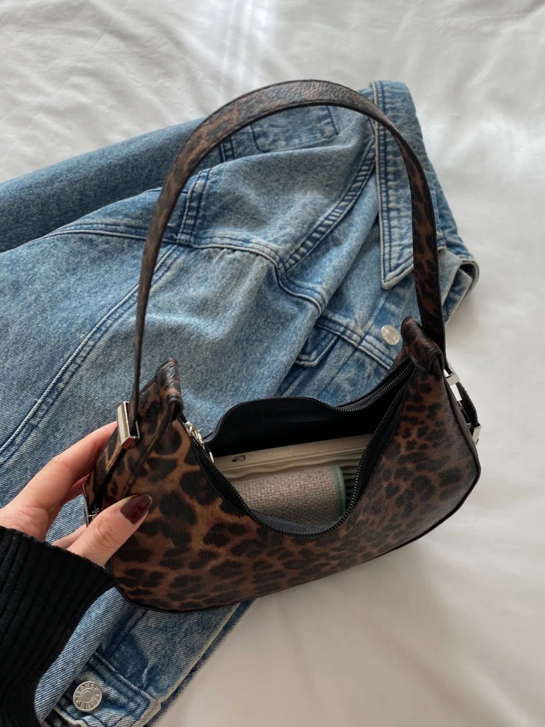 Leopard PU Leather Shoulder BagBag