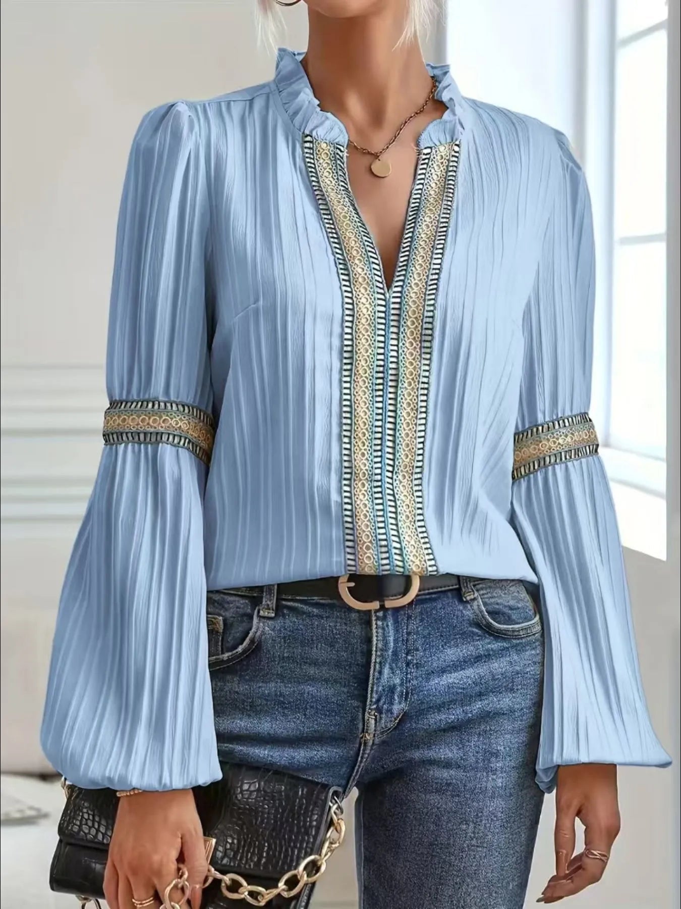 Notched Textured Balloon Sleeve Blouse