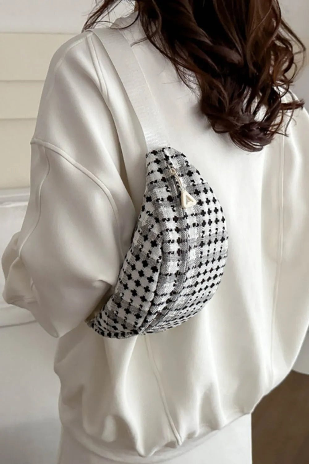 Plaid Wide Strap Crossbody BagBag
