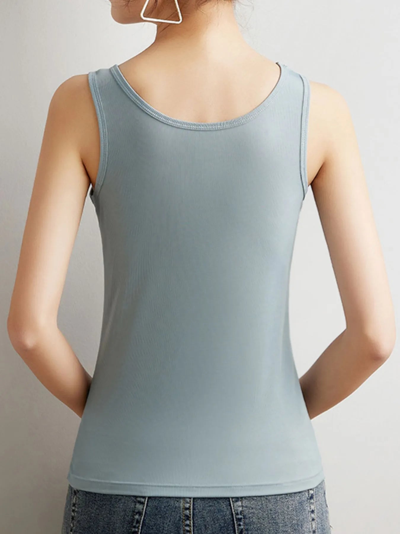 Plus Size Ribbed Scoop Neck Tank Top