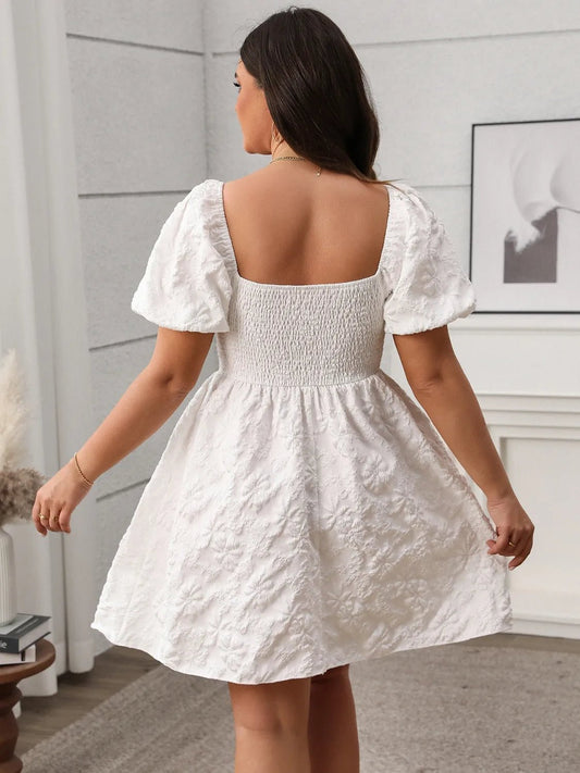 Plus Size Smocked Sweetheart Neck Puff Sleeve Mini Dress
