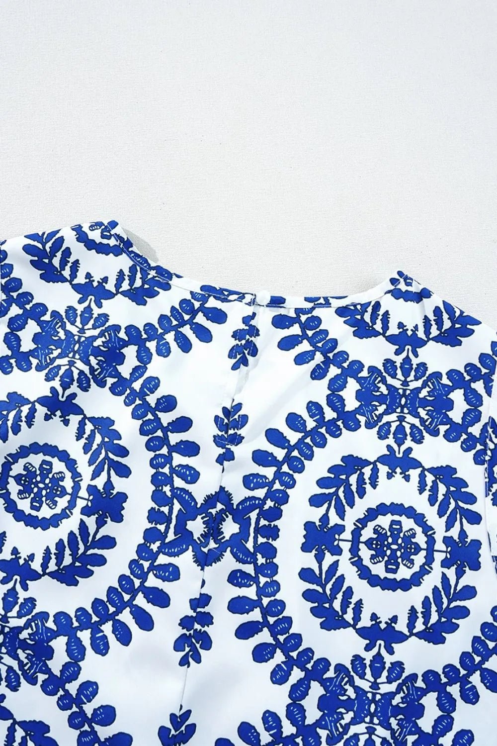 Printed Crew Neck Sleeveless Top