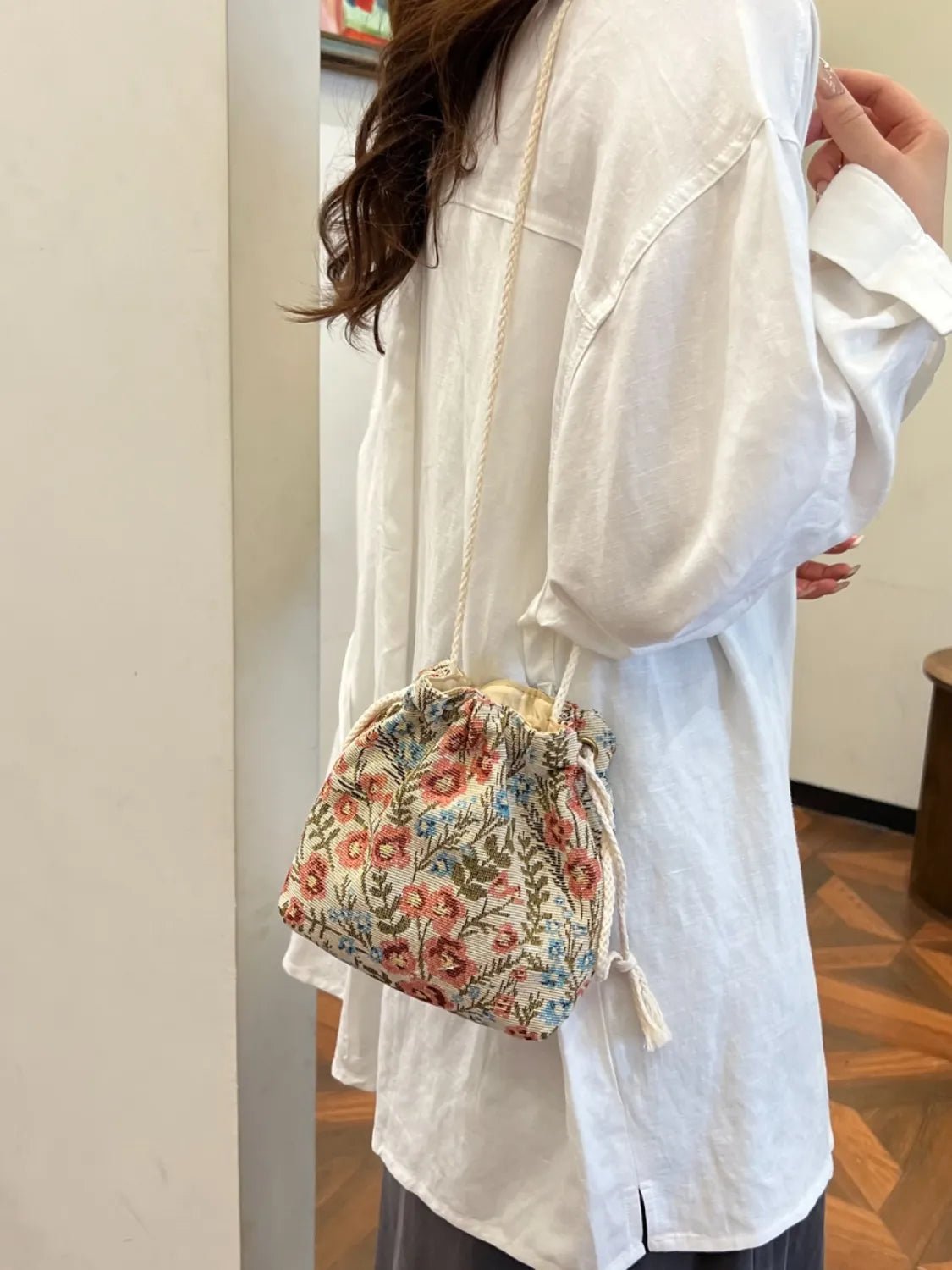Rope Drawstring Floral Bucket BagBag