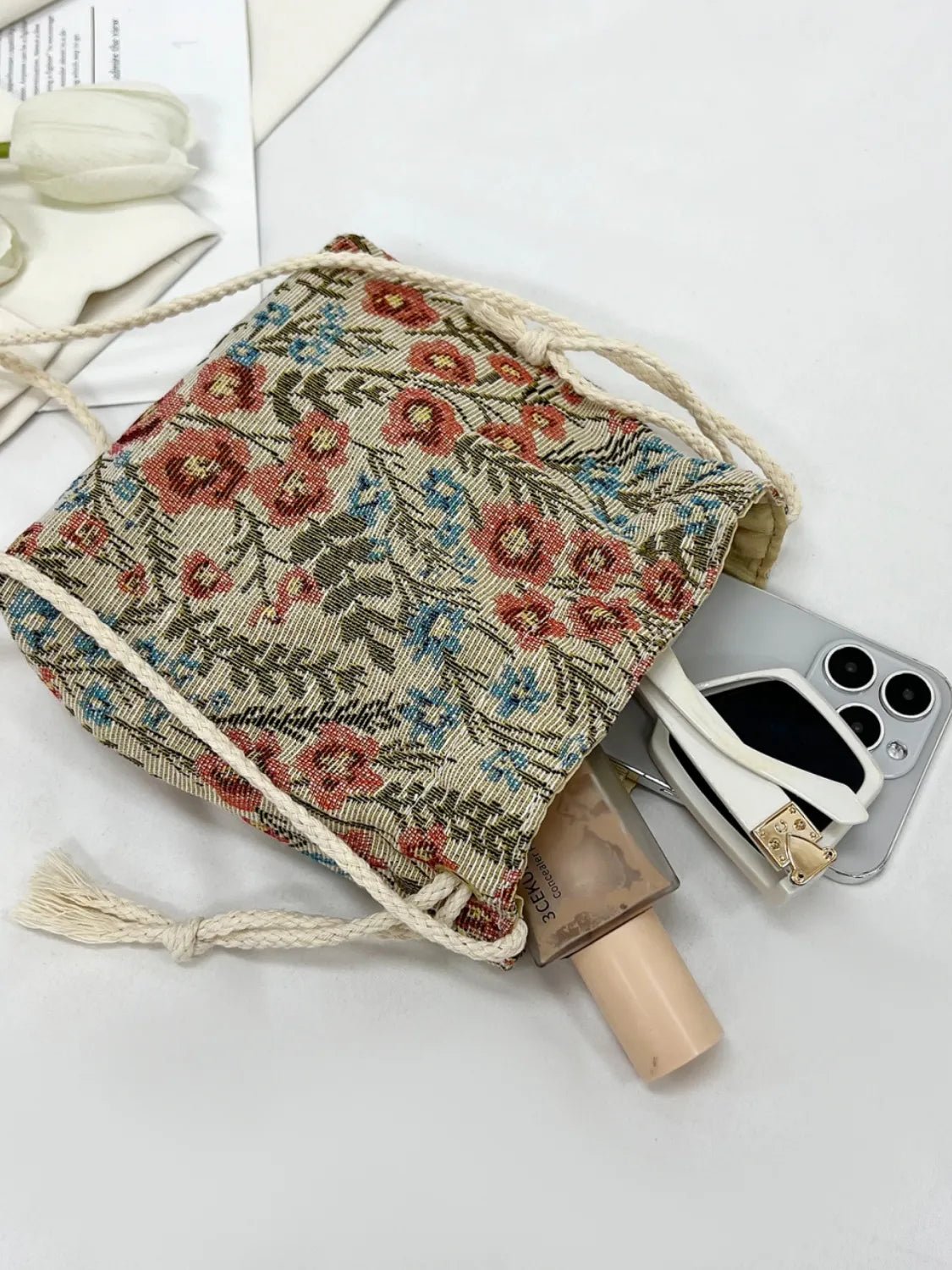 Rope Drawstring Floral Bucket BagBag