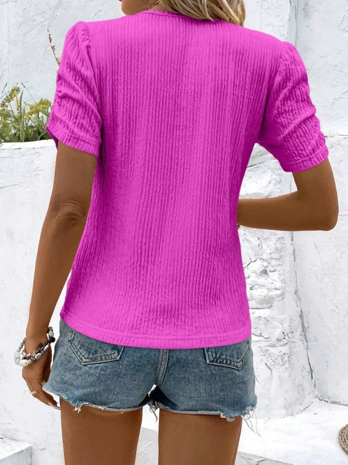 Ruched Round Neck Short Sleeve Top