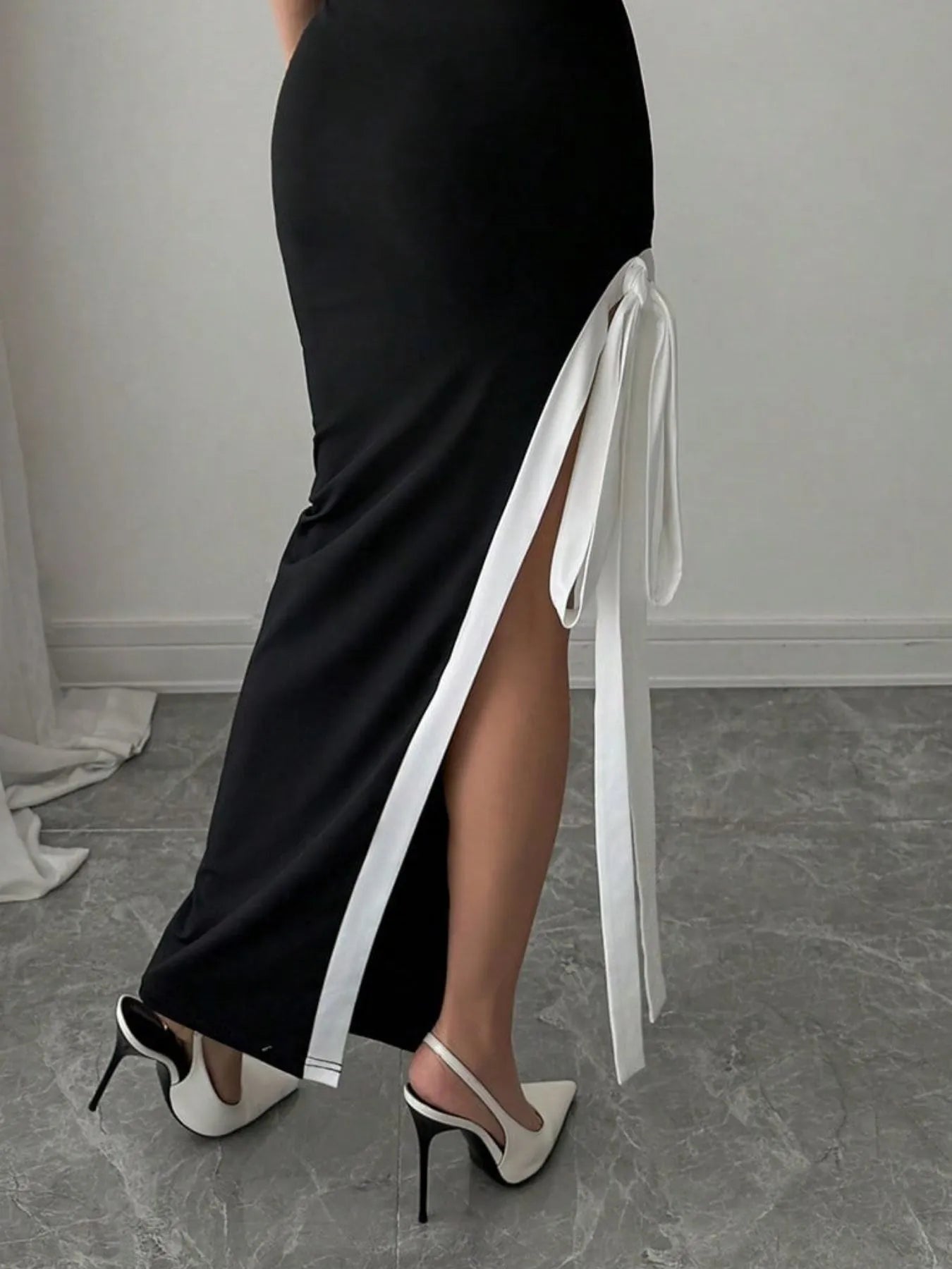 Slit Contrast Trim One - Shoulder Dress
